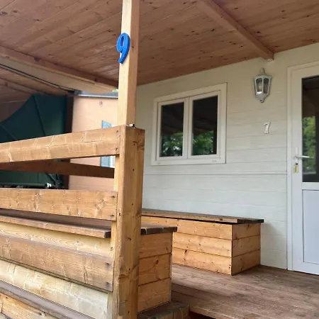 Bungalow 11 Camping *